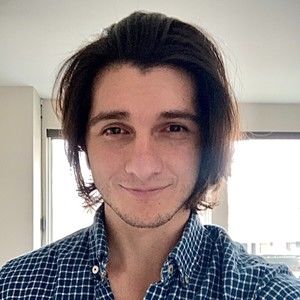 Meet your Posher, Esteban